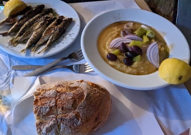 Diporto, restaurante de comida griega